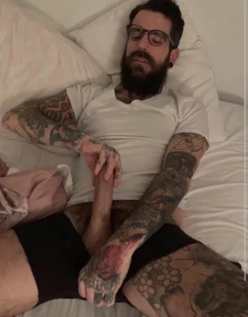 Um! by whowantstotouchit