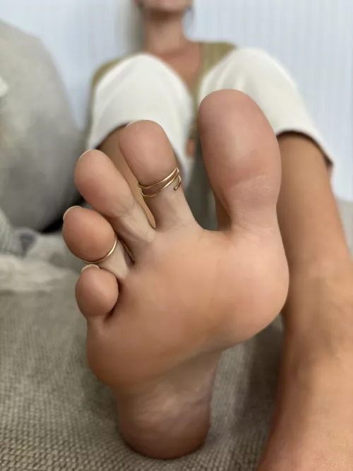 Who wants these soft soles pressed against their face ❤️ by SoleFlower-Bella