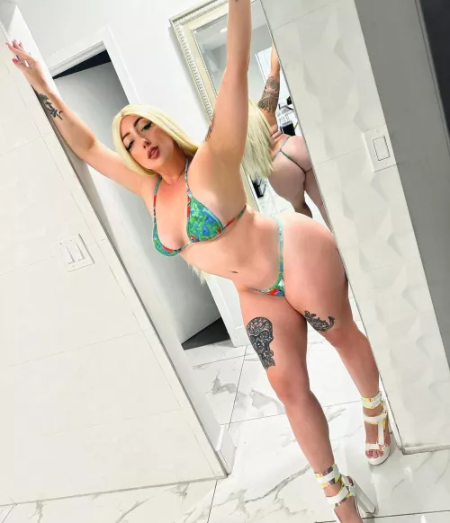 Would you rather the front or back first? by Honey-Honeyo