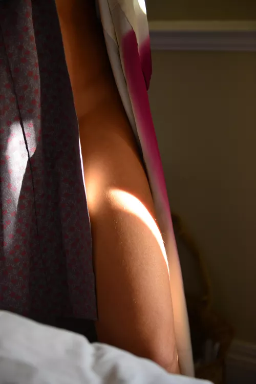 a beam of light OC by MalinaWhispers