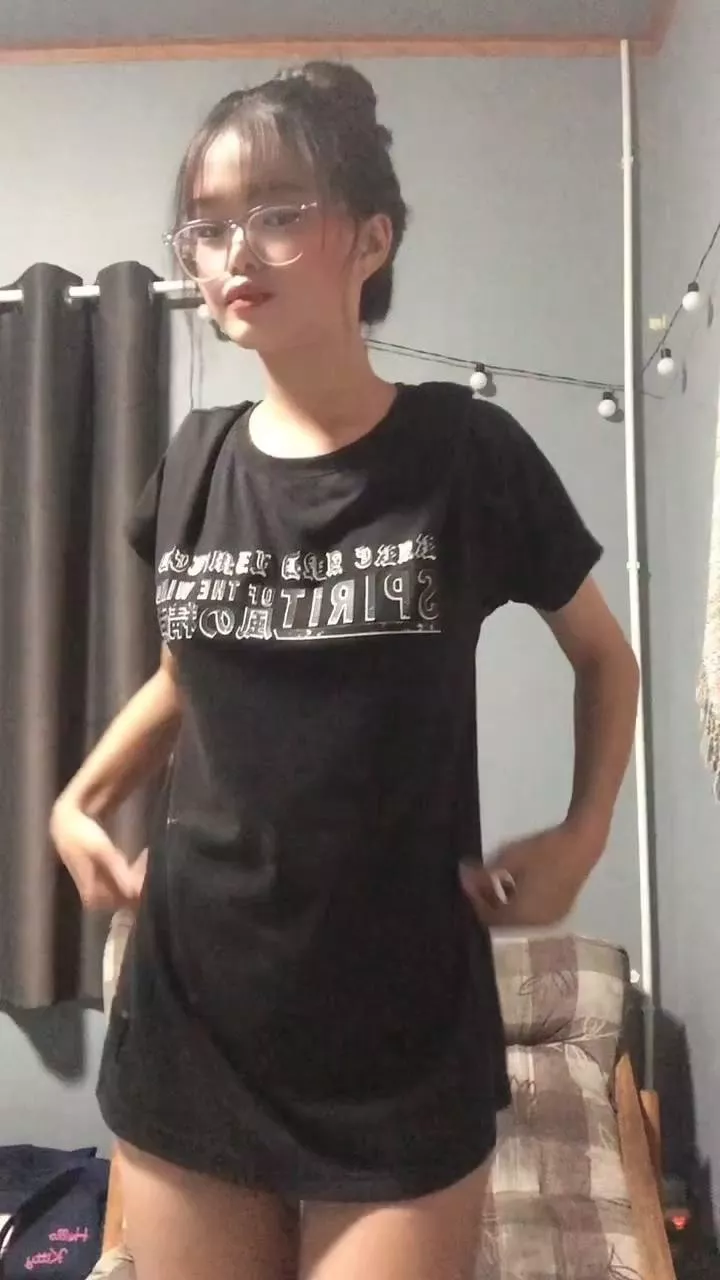 Anyone know who she is? posted by Impossible-Try-6334