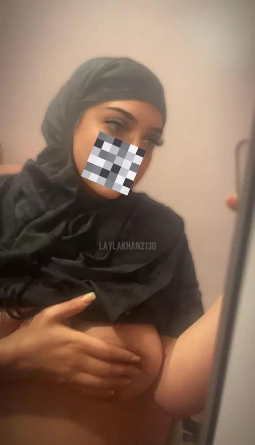 As a woman who wears a Hijab, do i show my tits too much? by laylakhan2130