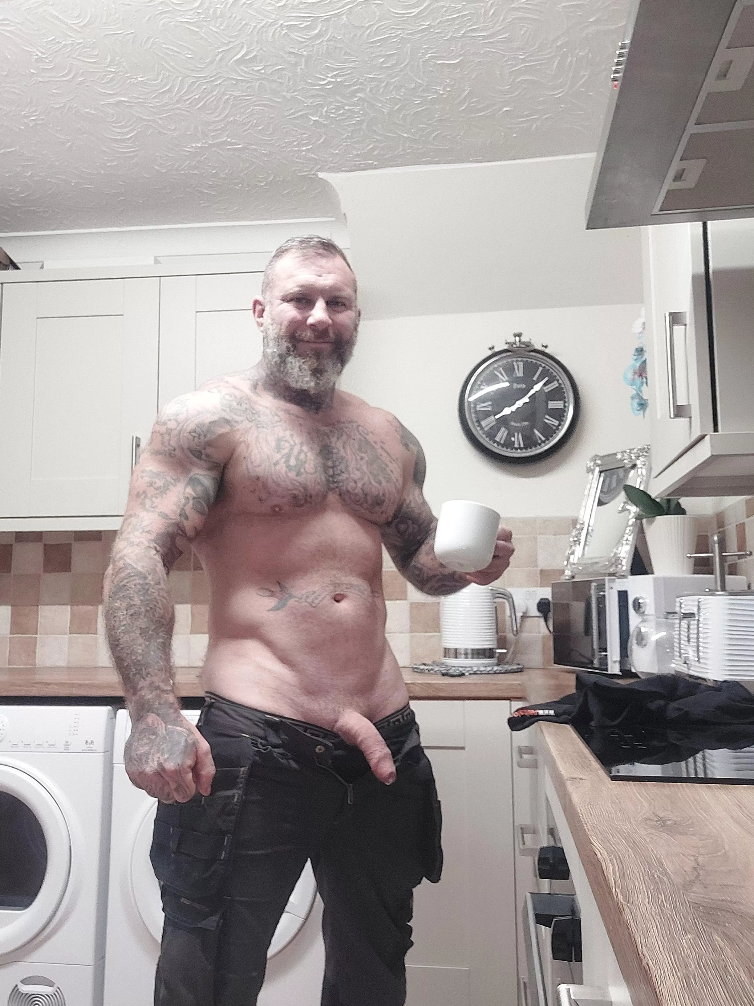 Coffee and cock (43) posted by daddy5147