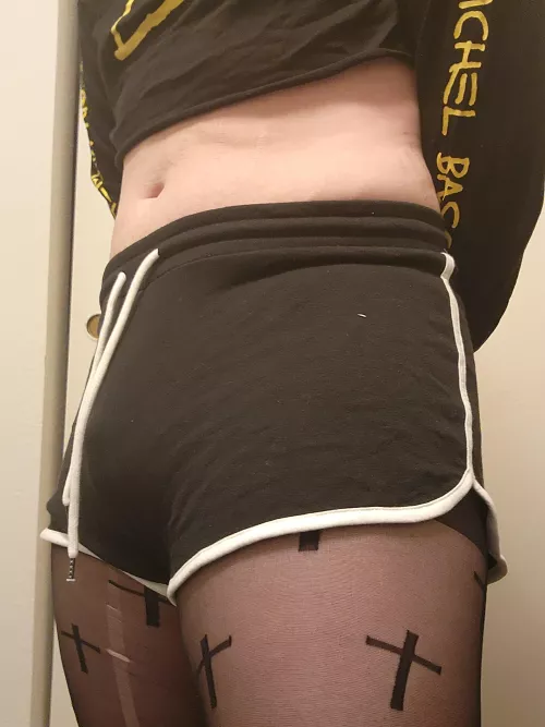 First time feeling ok about how I look >_< by CanadaQuinn