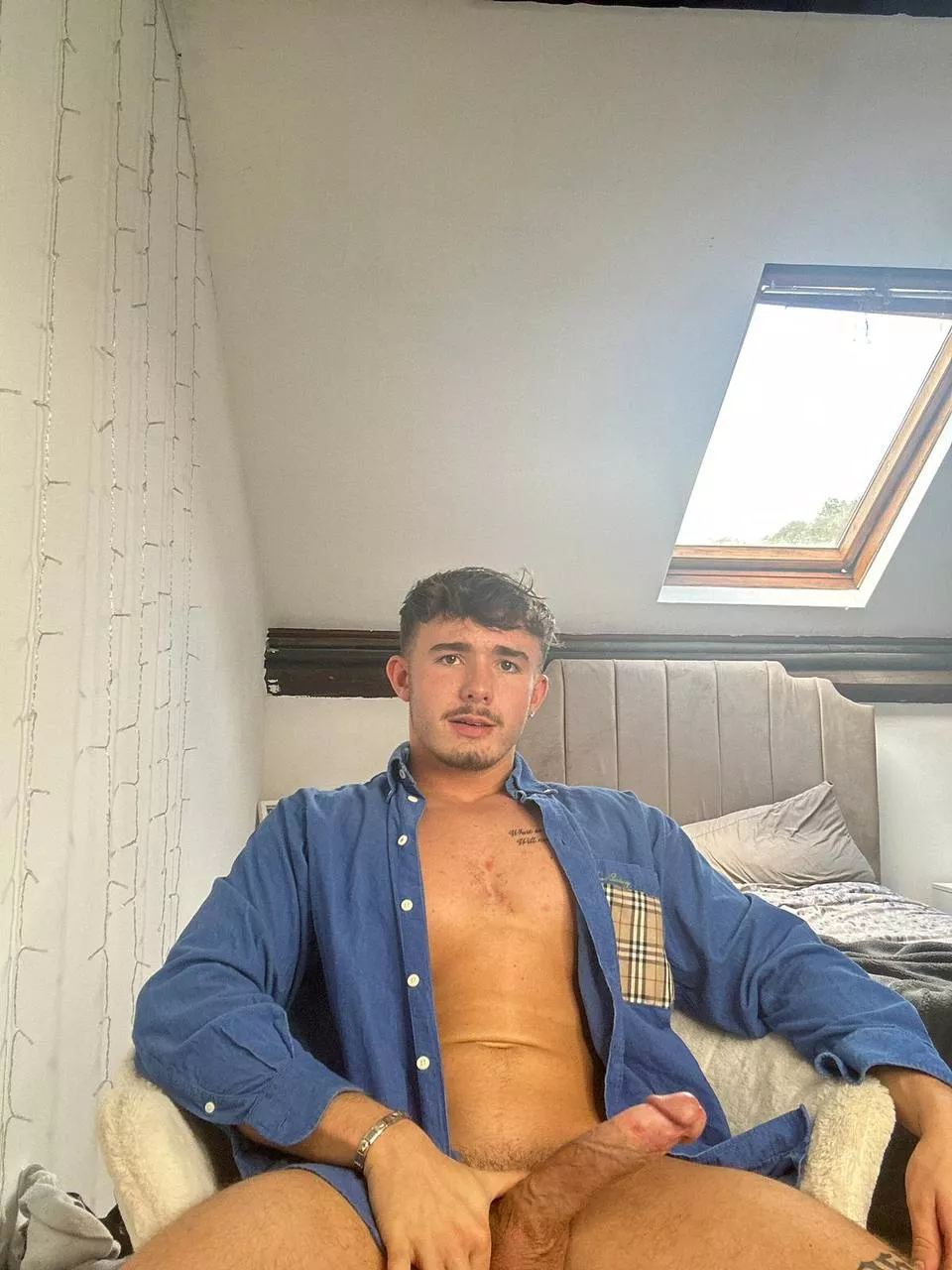 If we were roommates, is it okay if I walk around naked?? posted by miserablythirstyst