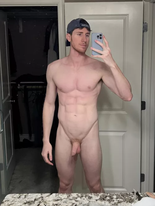 I've been working on my V, I feel like it's coming in nicely :) by Fit-Butterscotch4078