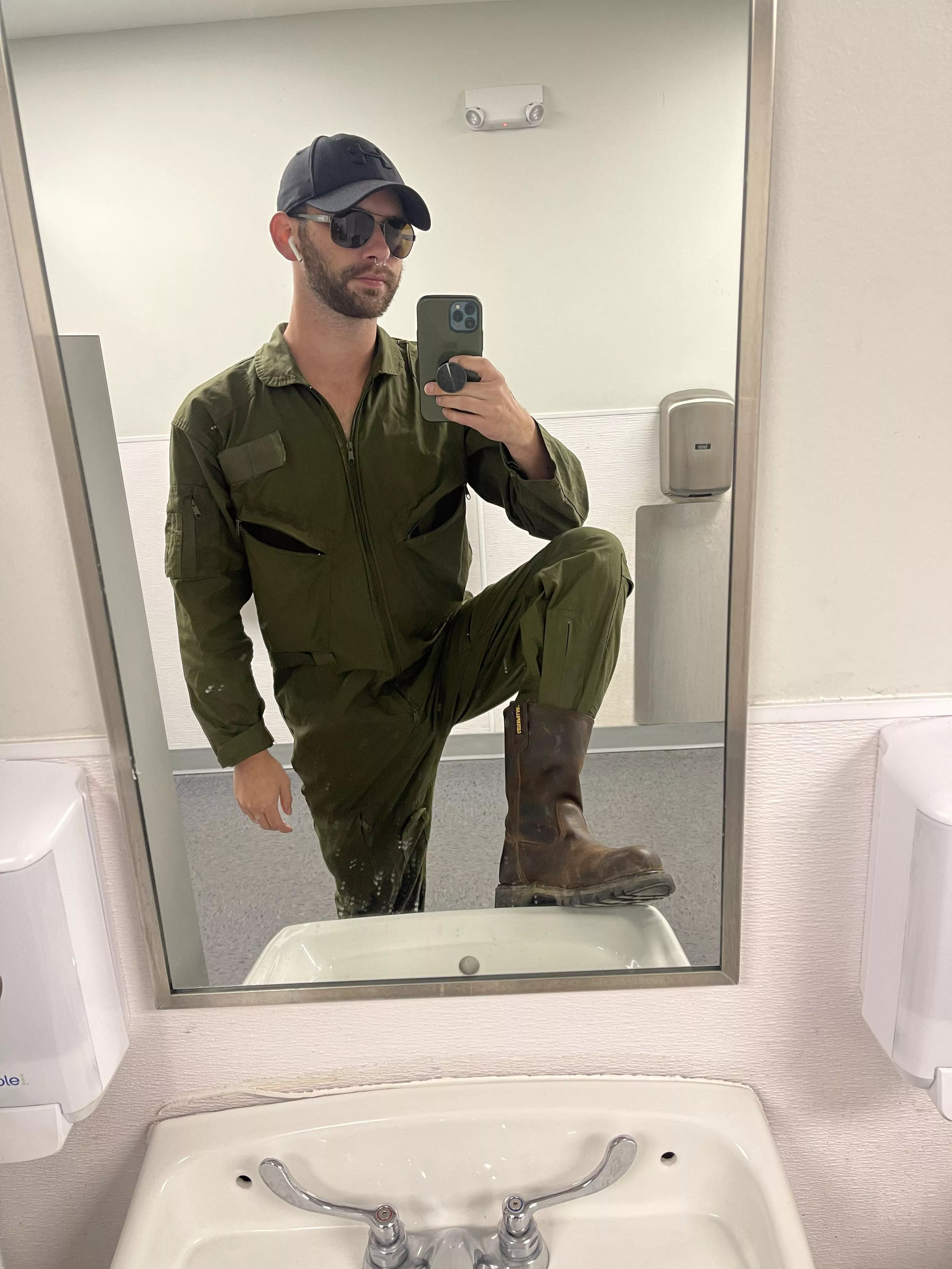 Looking for a new foot stool asap posted by camocowboyboots