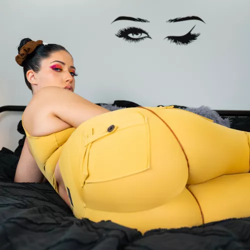 Relax and enjoy the view by StyxHips