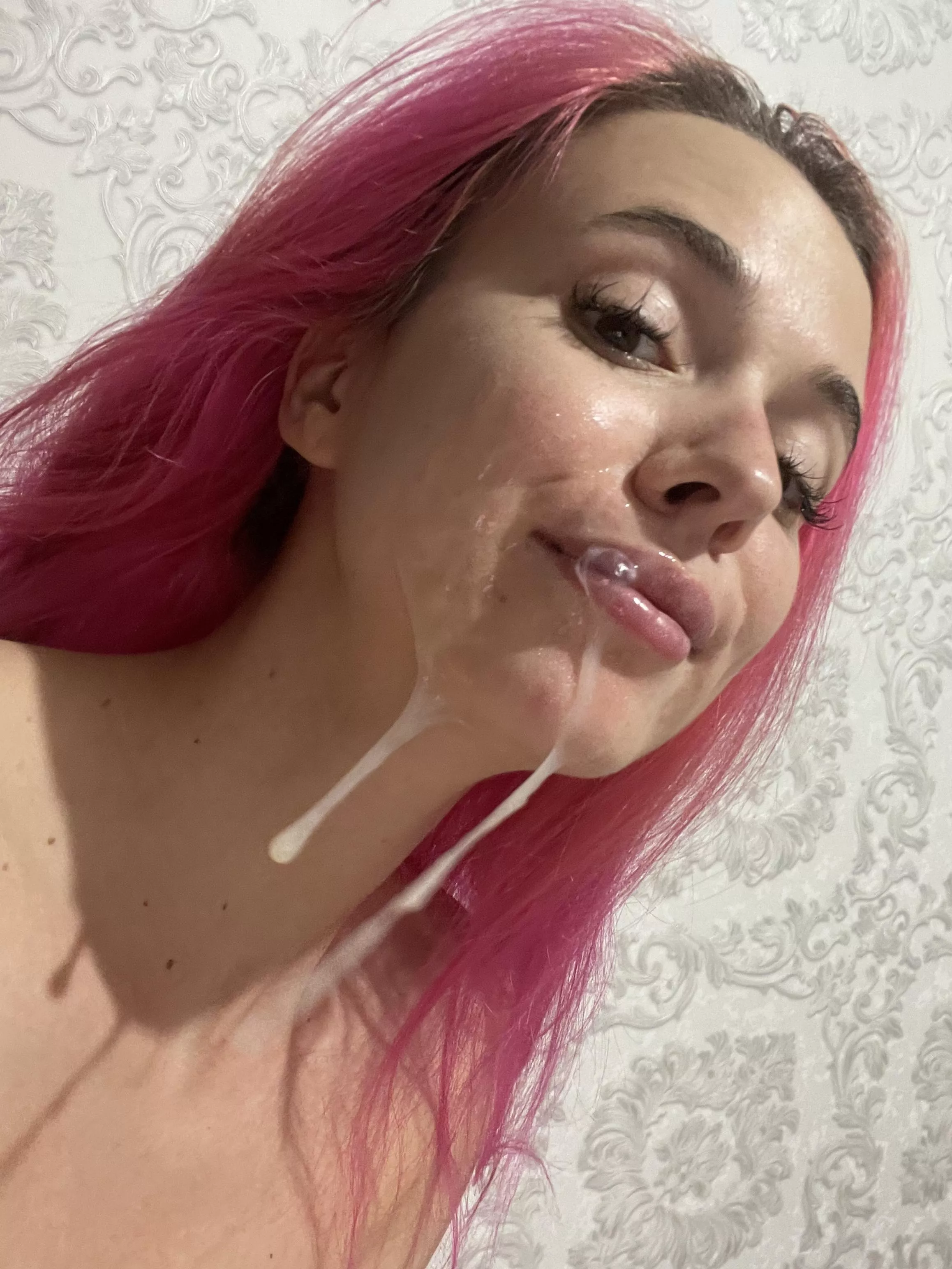 Sexiest selfie ever posted by CharmingMistress