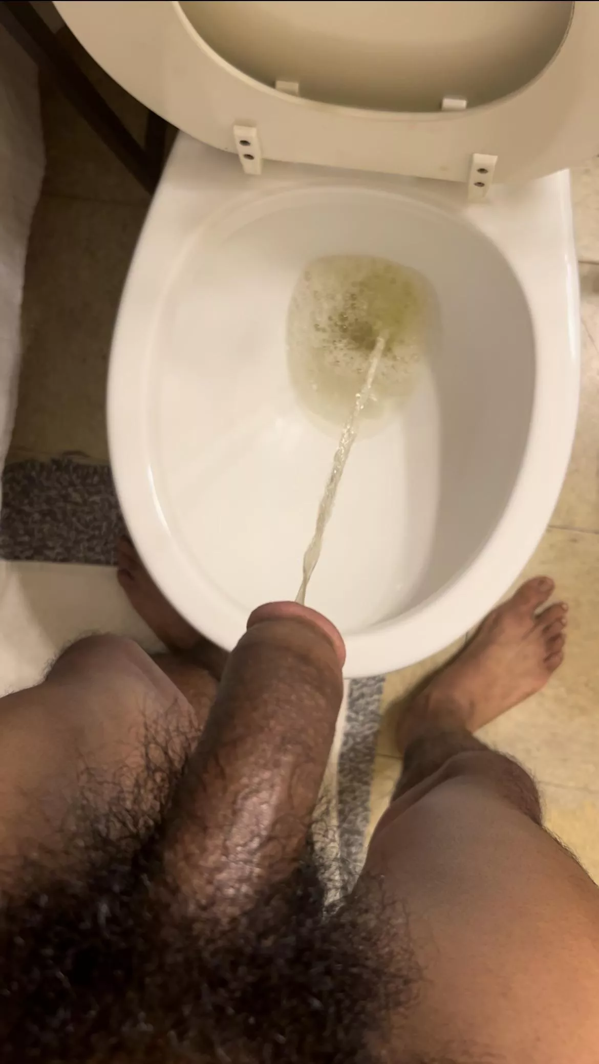 The MORNING PISS ALWAYS FEELS THE BEST💦 posted by Own_Truth_7300