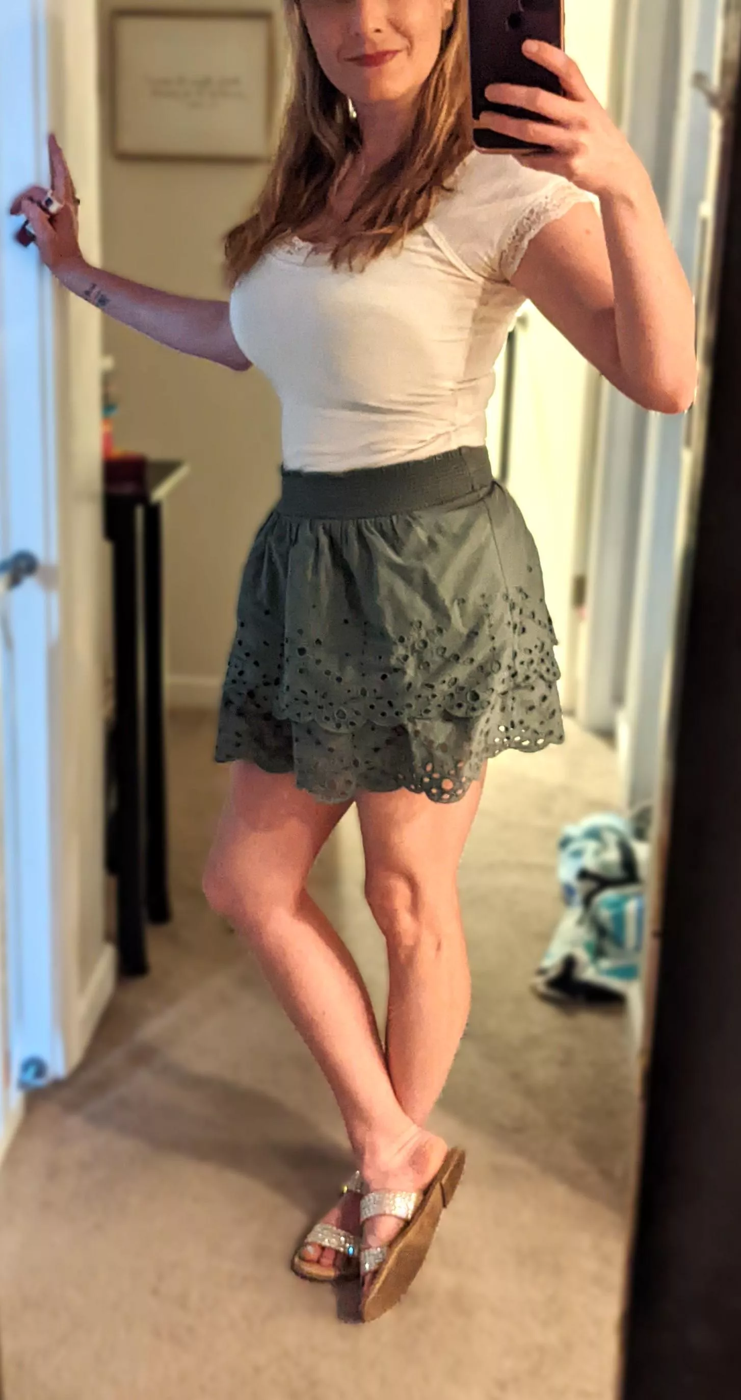 This shirt holds no secrets. These natural DDDD's are the star of the show. posted by MrsDDDD