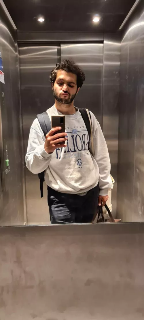 23 hmu? by suckmydick4200000