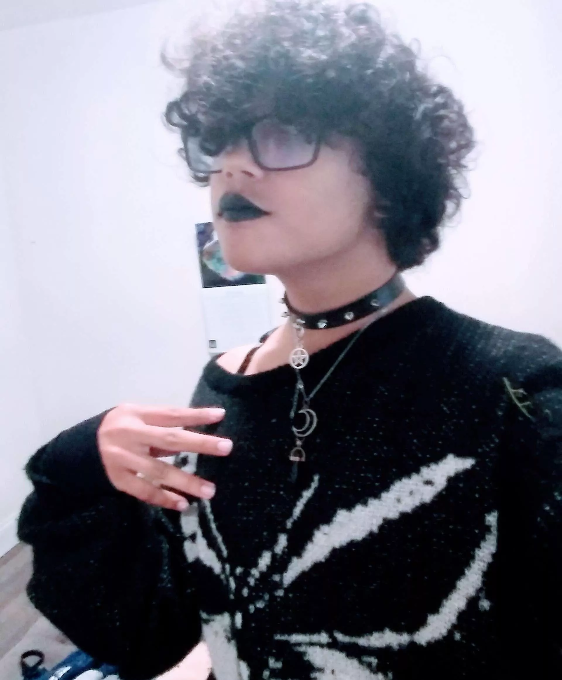 Age and gender pls posted by IceSea8508