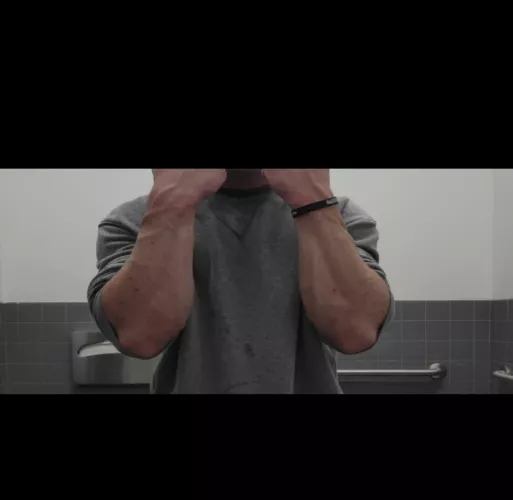 Are big forearms hot by MeasurementGood8315