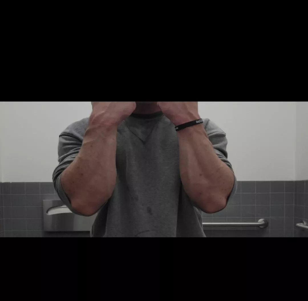 Are big forearms hot posted by MeasurementGood8315