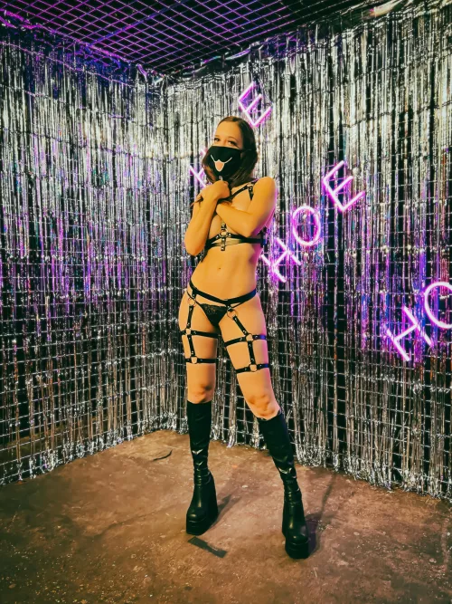 Boots are always the right outfit by Kinkky_Peach