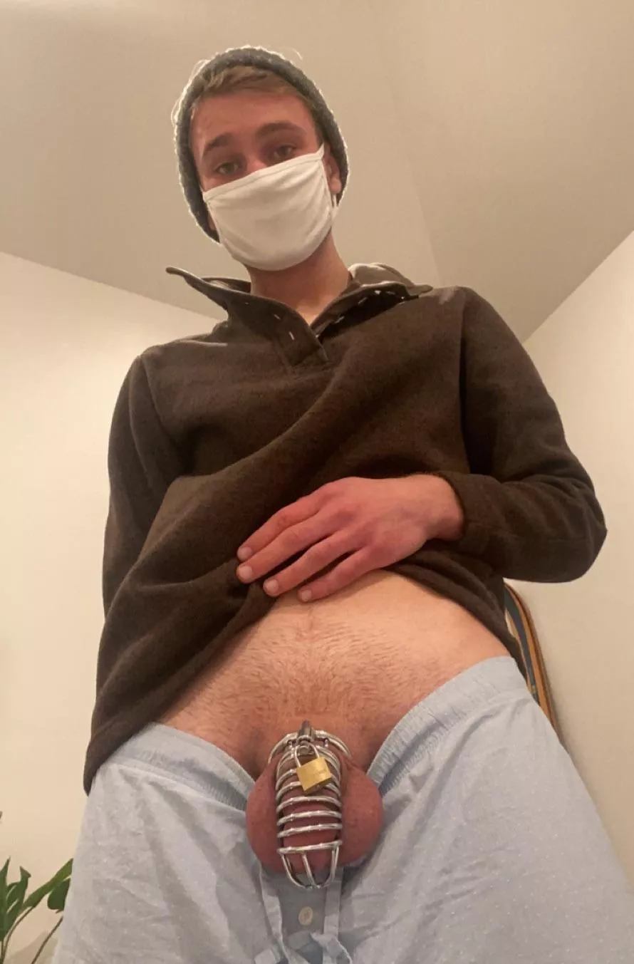 Cage check posted by ouiouifaguette