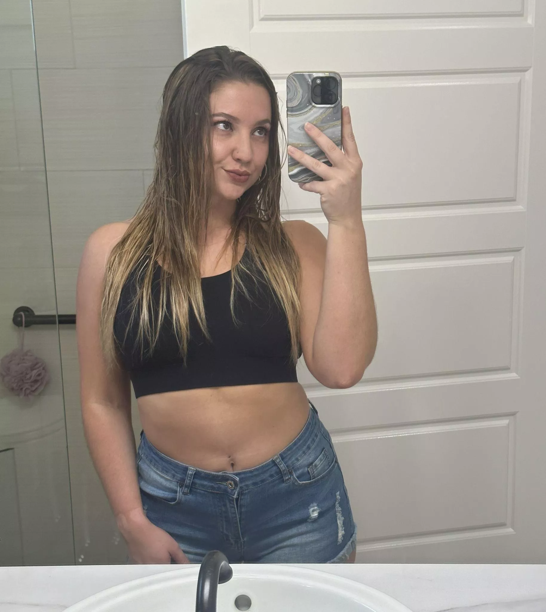 Crop it like it's hot 🎵 posted by Scutiferorm