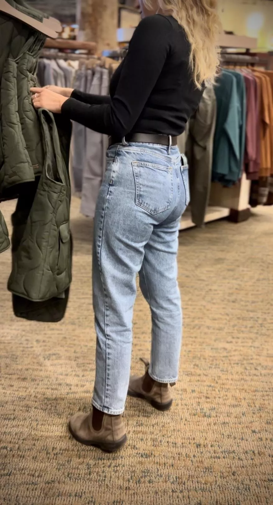 Diapered shopping trips FTW!! 💕 posted by scott-57