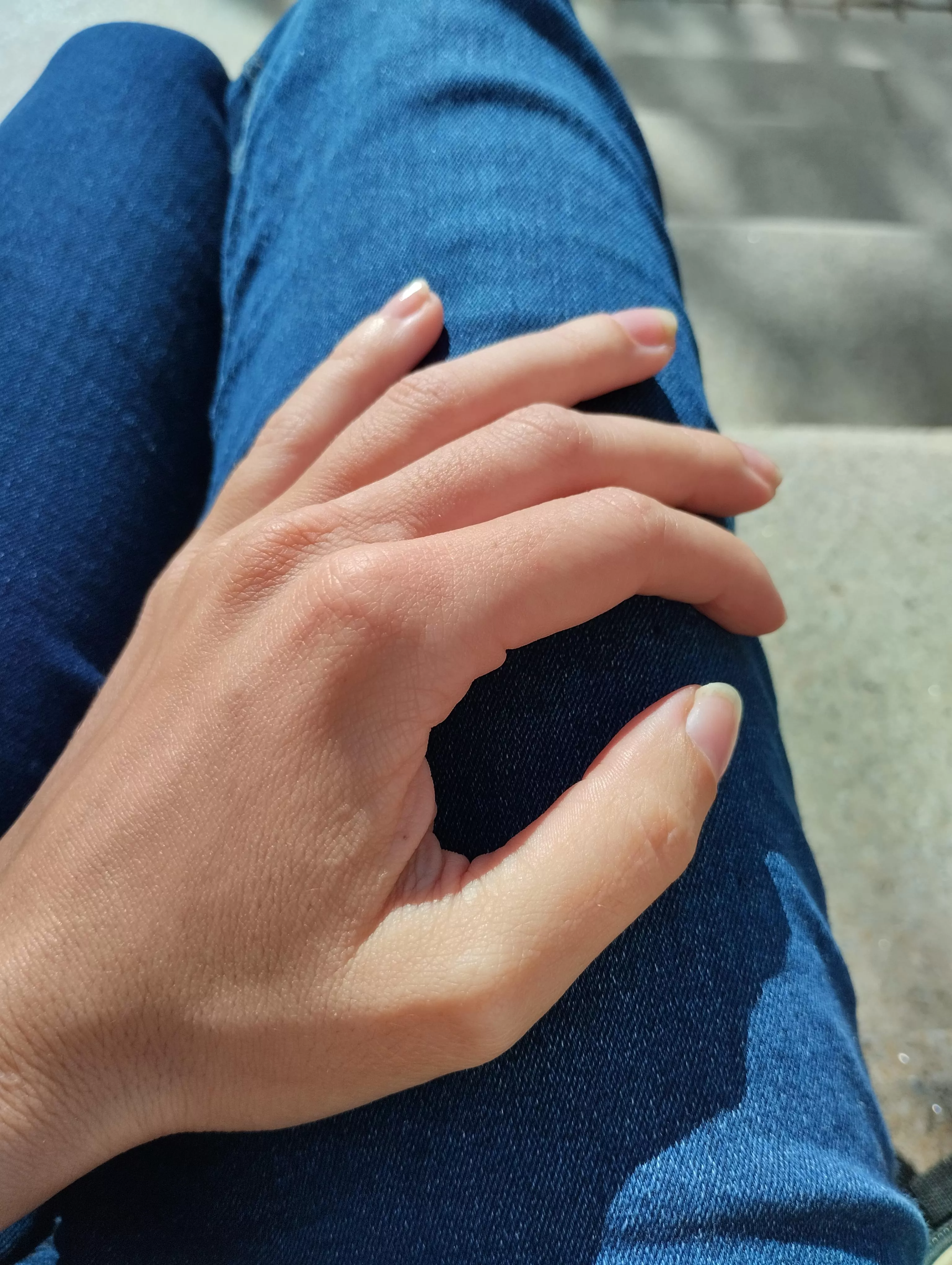 Enjoying a ray of sun ☀️ posted by Orag16