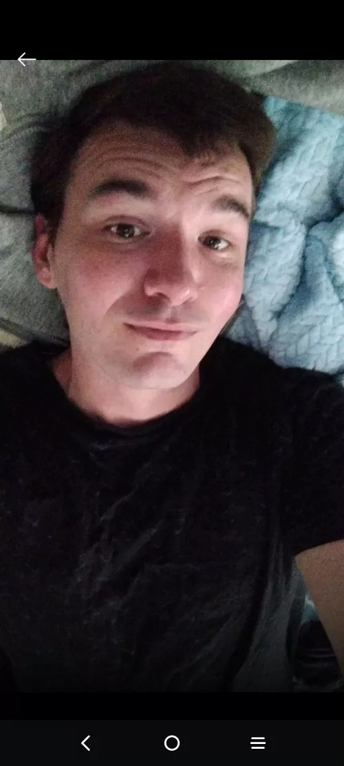 Have posted in awhile! Hmu by Intelligent_Hurry_78