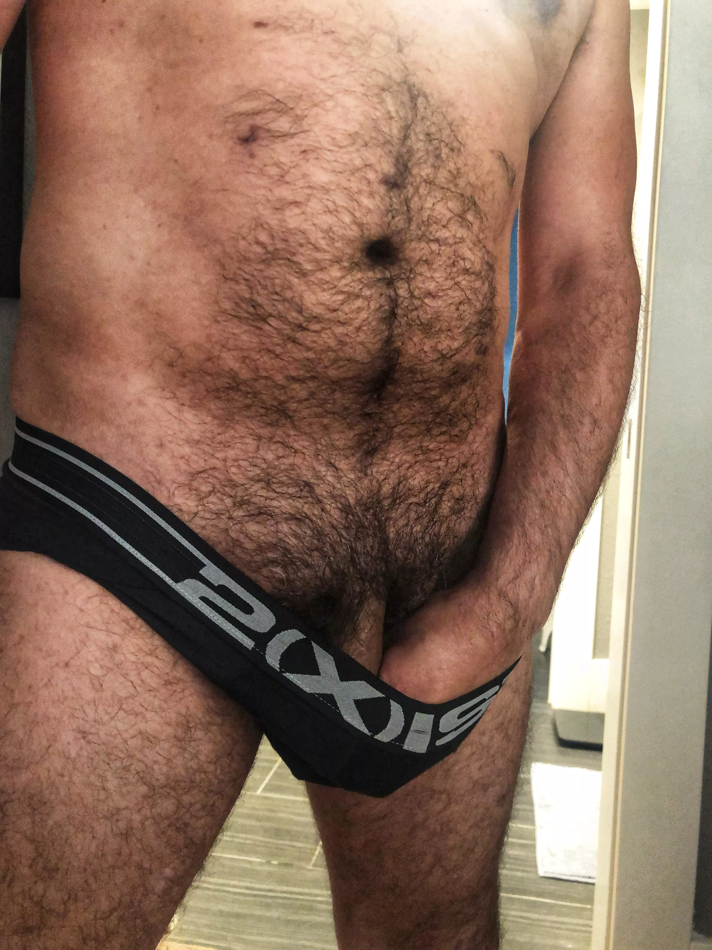 I don’t have a hairy chest but I got a hairy belly posted by ILikePretending