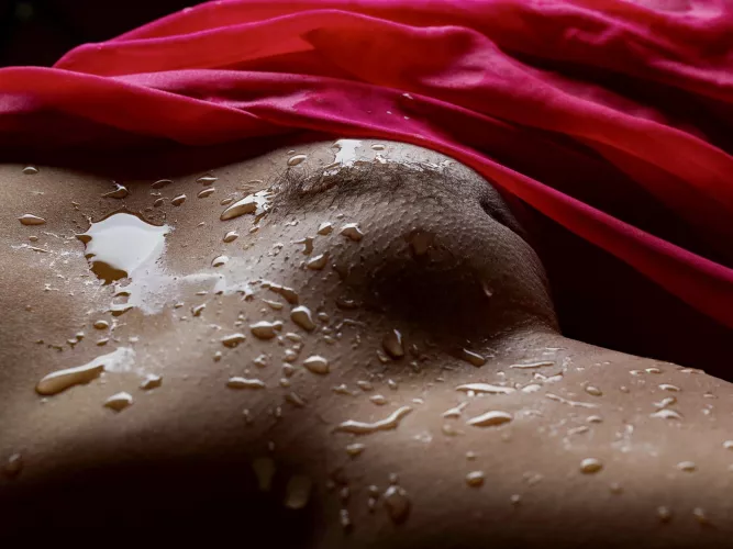 My mushy moisted mound! by vobiskum