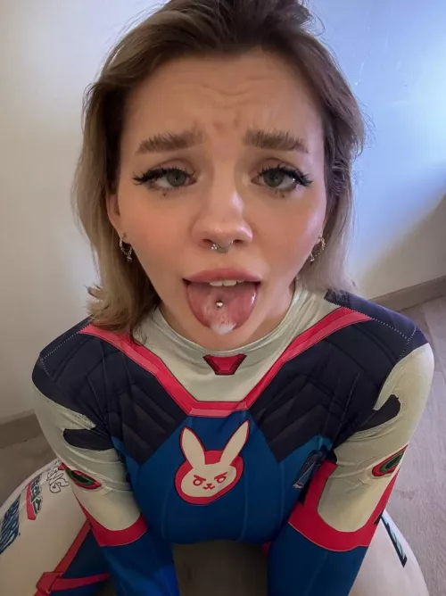 Open your mouth wide to get all your mommy juice. [oc] by rhinalwessex96