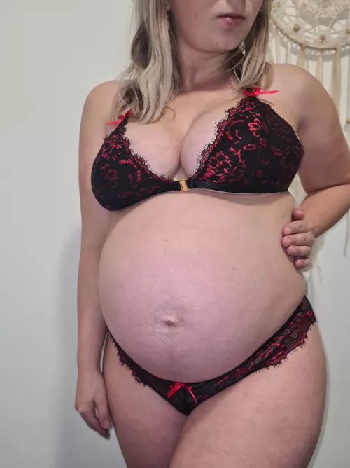 Should I take my top off? by brandicandy01