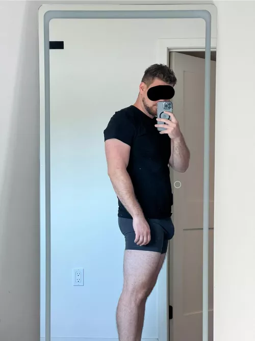 The wife is gone do you want to come over? (31) by seventimess