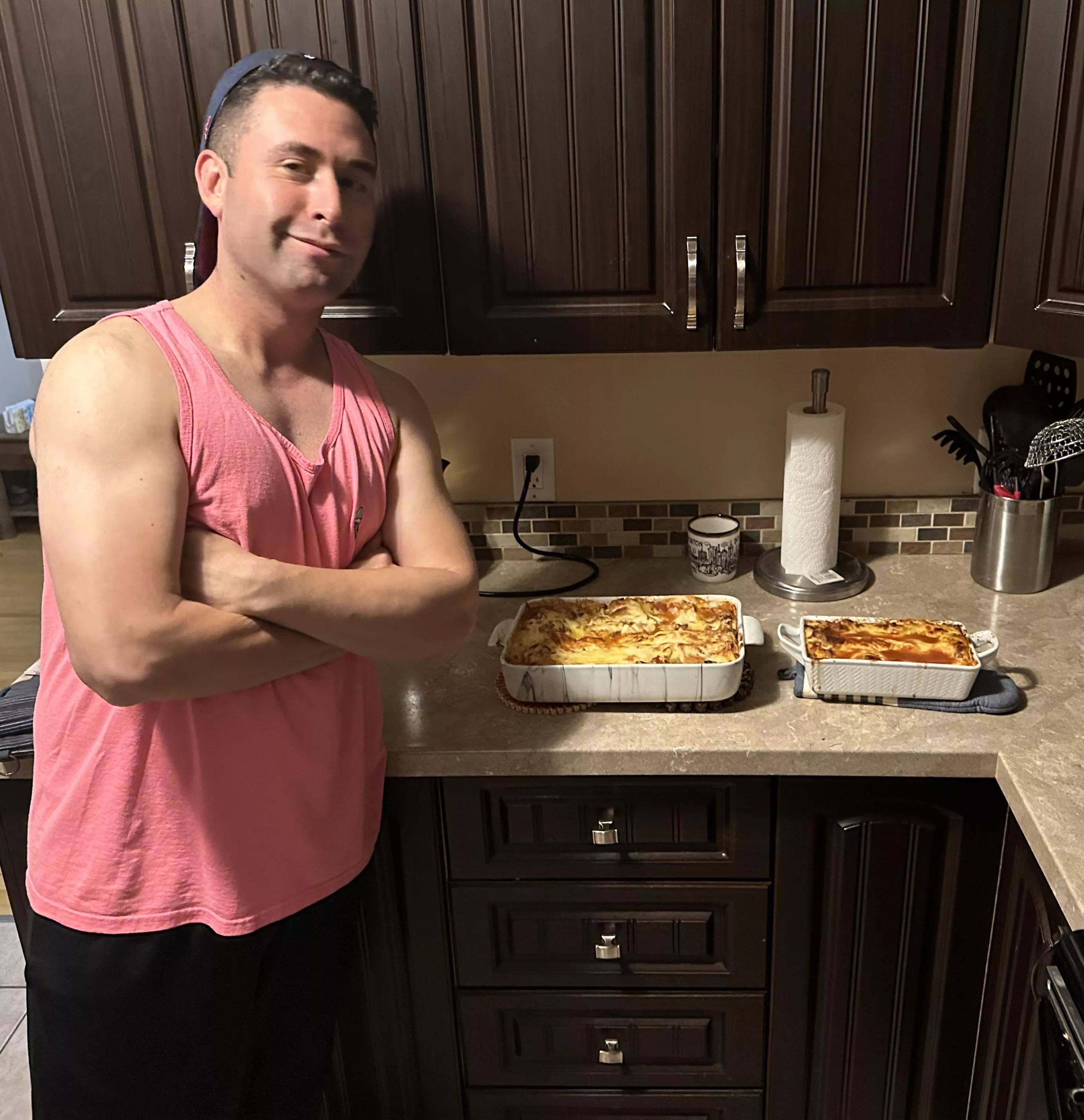 They say the way to a man’s heart is through his stomach? Check out my homemade lasagna! posted by CanadianBro94