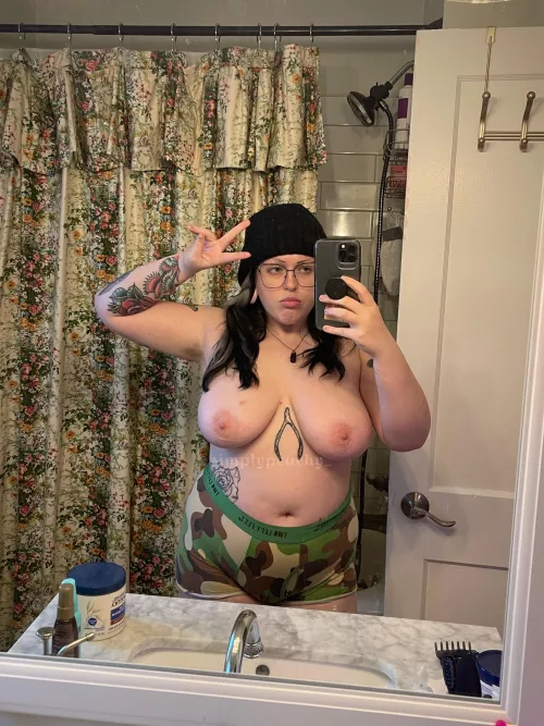 🥺 this is my first pic here ~~~ i hope my big titties r ok! 🥺🖤 by simplypeachy_