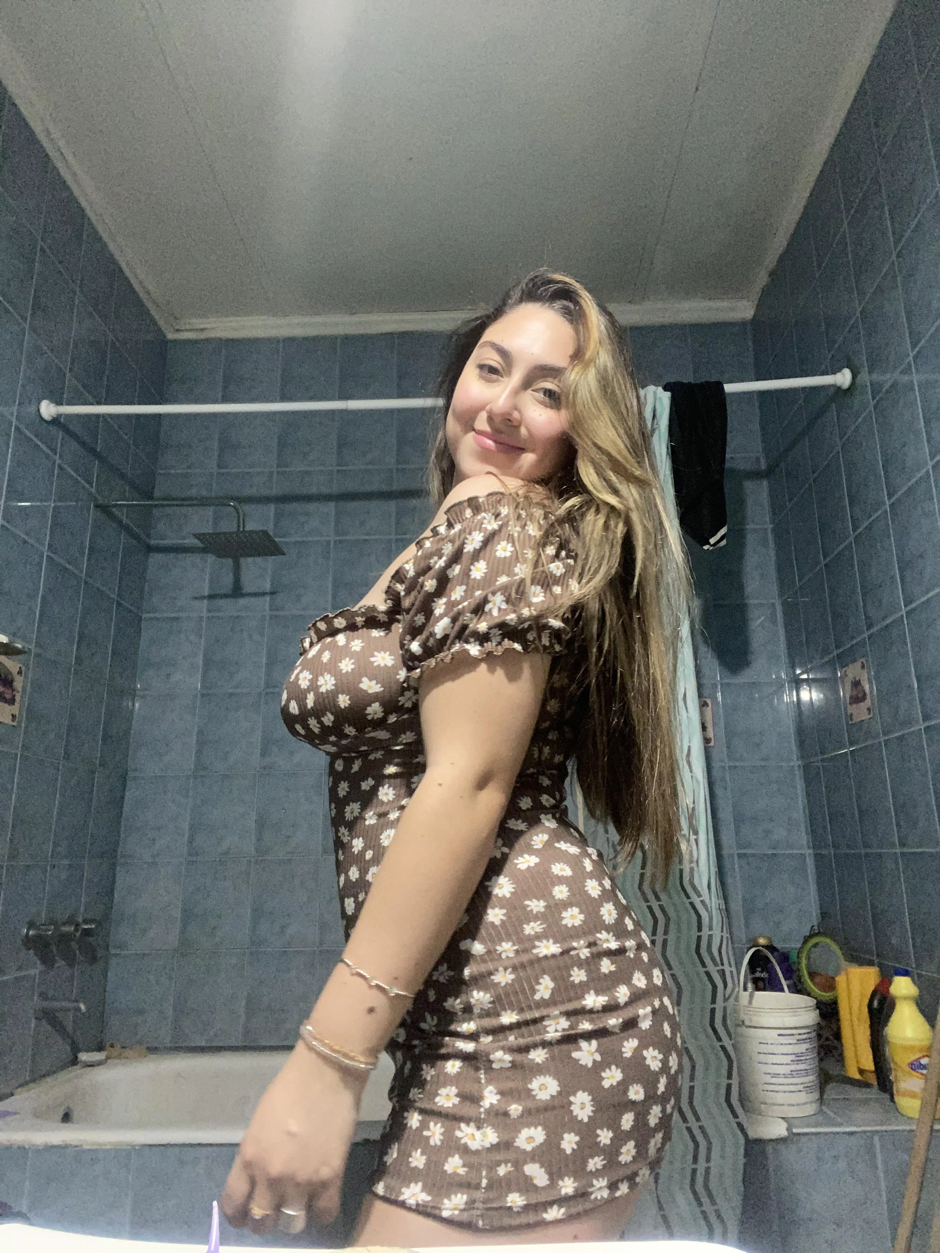 What do you think of this spotty dress? 19F posted by BrownSugarrt