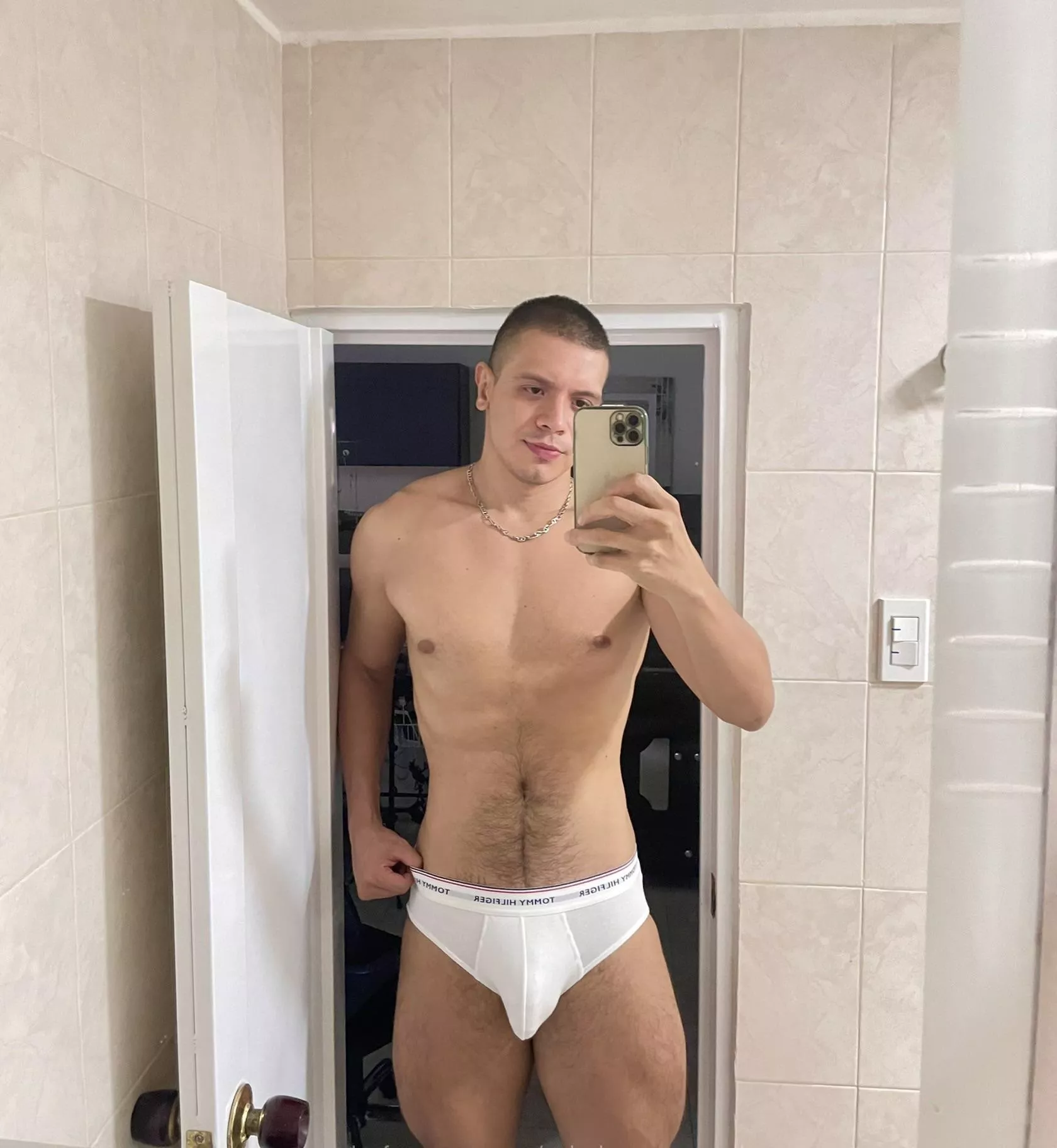 White Tommy’s posted by Ohdamnpapi