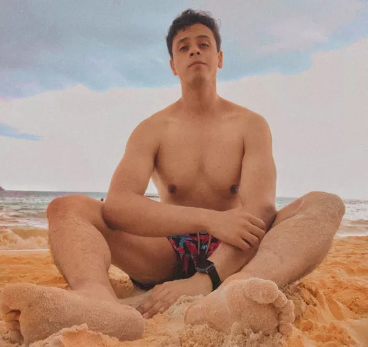 Body shaming (?) by UBlises