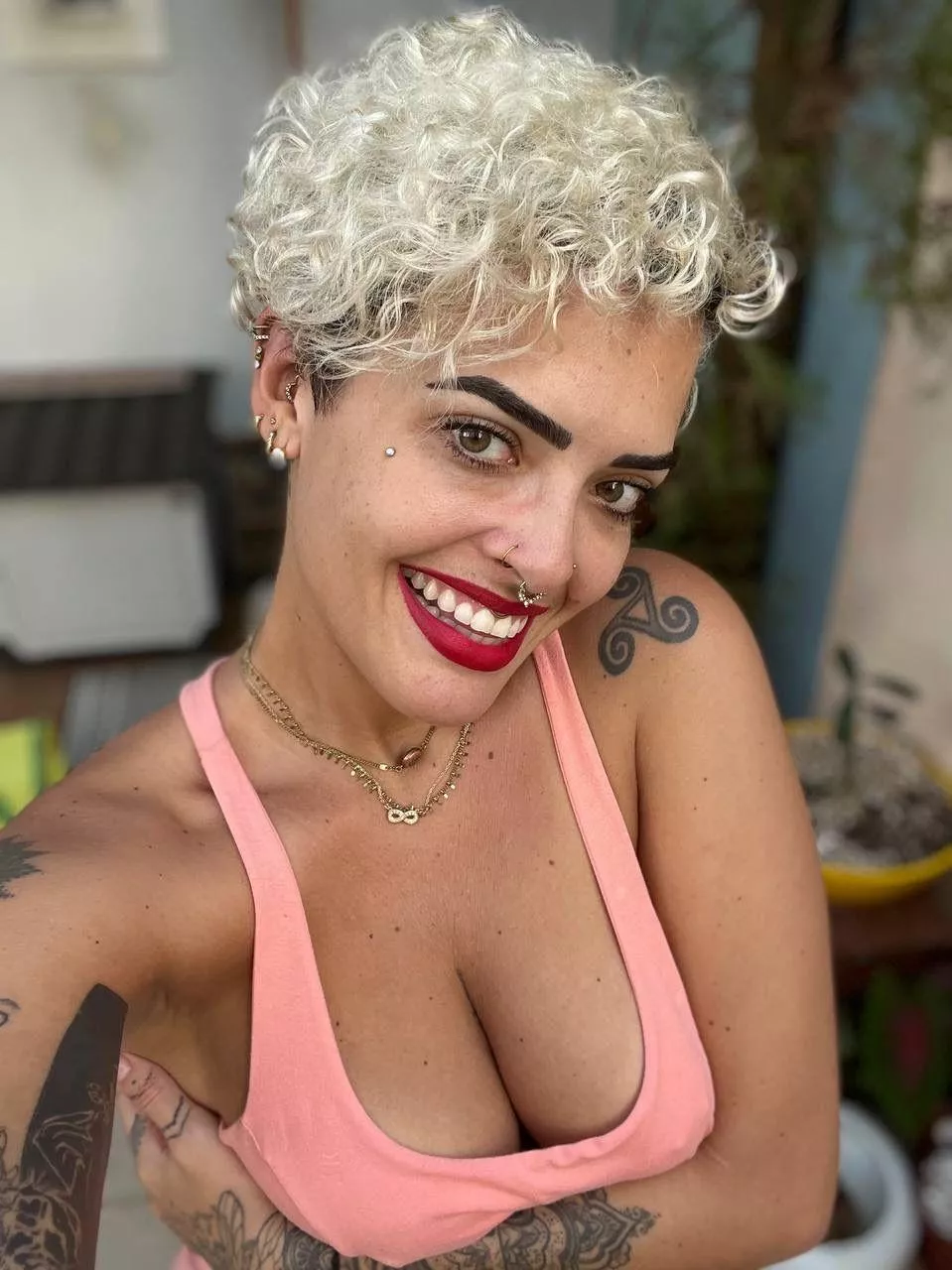 Do you like my hair curly? posted by Lady-Paula