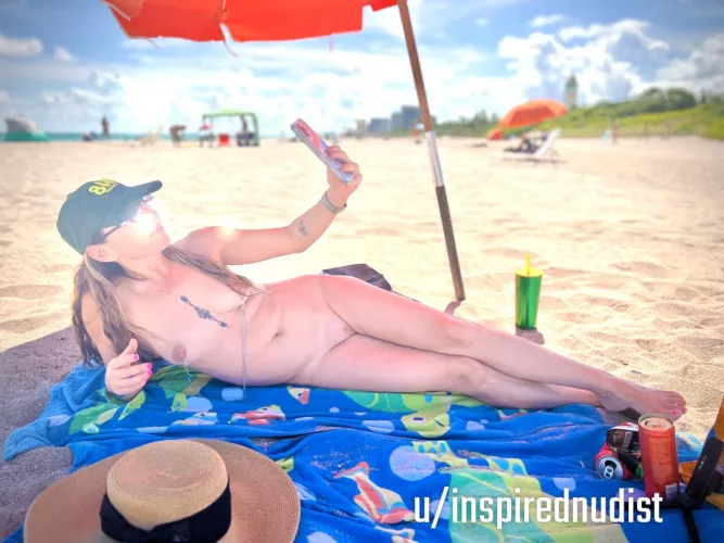 Ever FaceTime friends from the nude beach? by inspirednudist