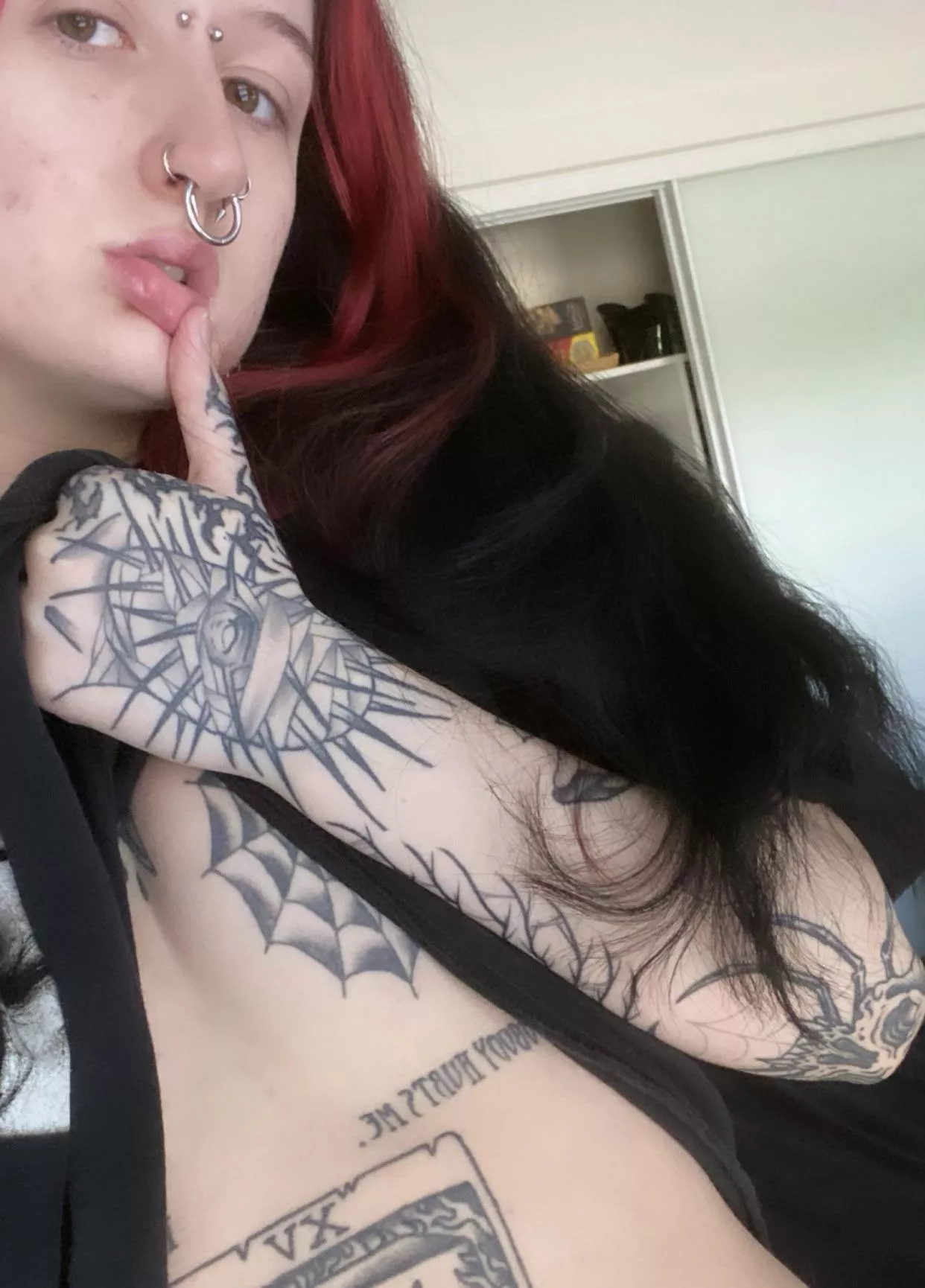 First time posting here 💕 posted by ropesandchainss