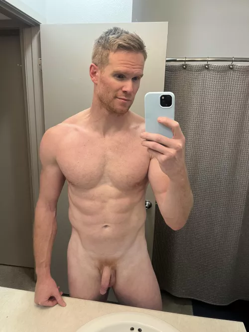 Friday Eve [35] by blndgiant29