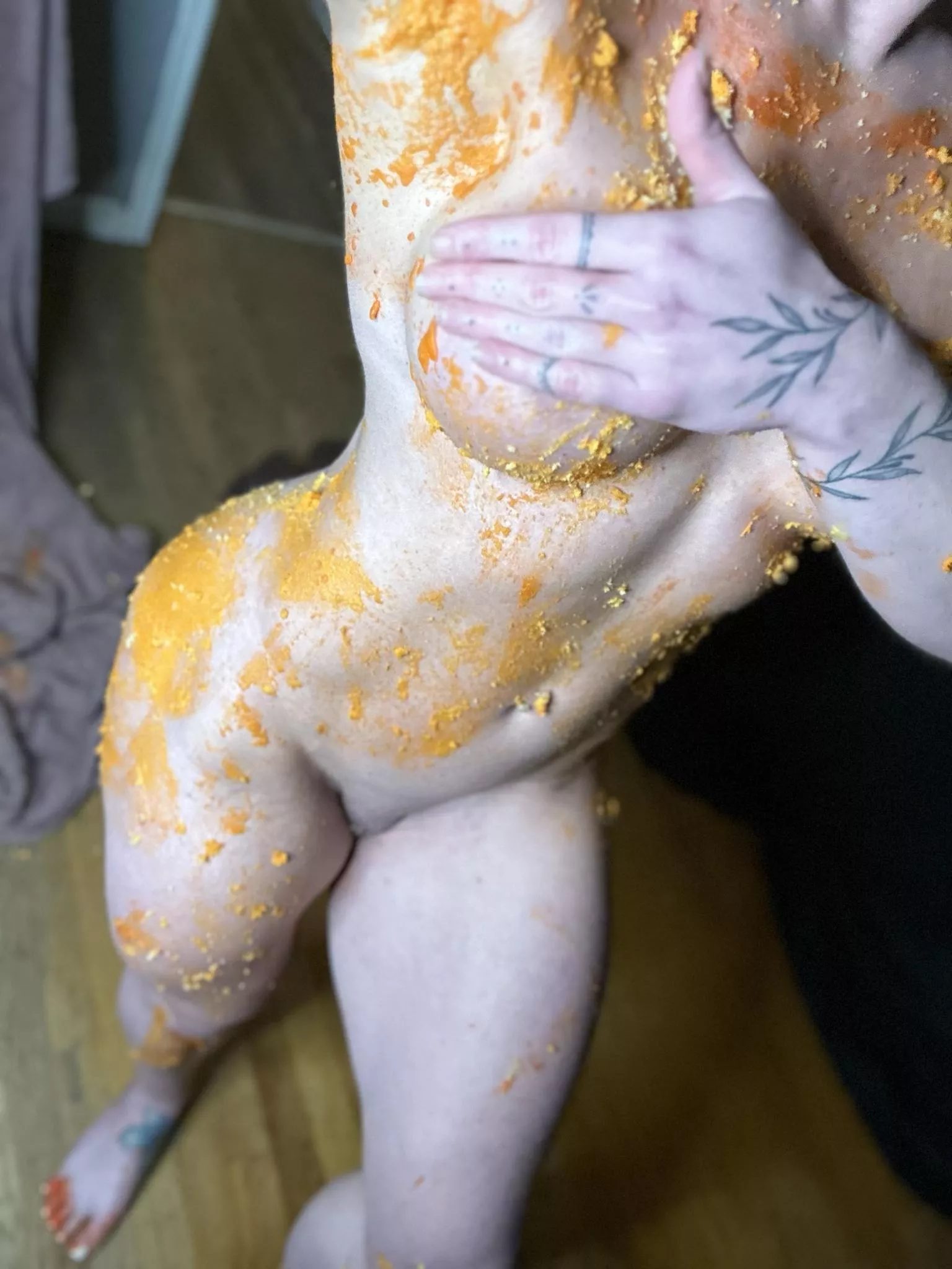 Have your cake and eat it too posted by mandaiiiii