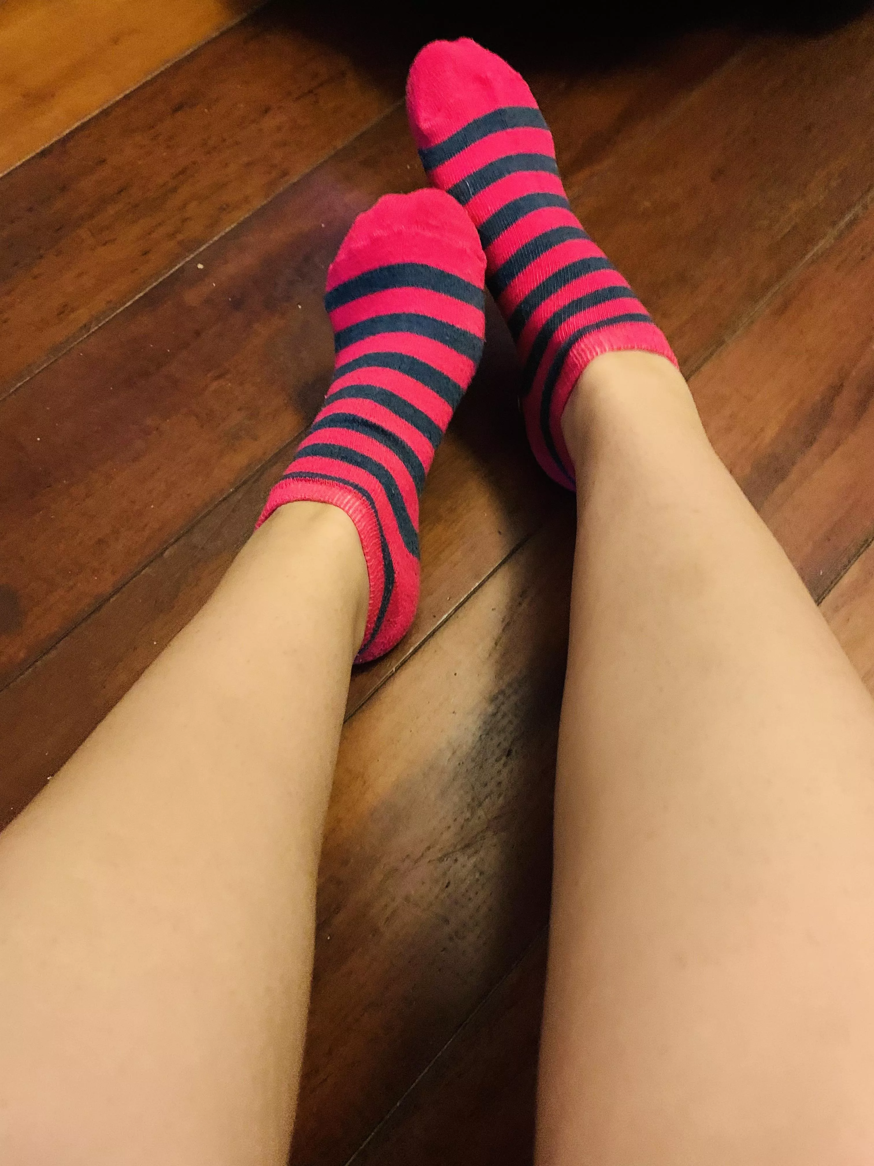 i know you wanna rub these stripes on you ;) [selling] [US] posted by itsbritneyyy