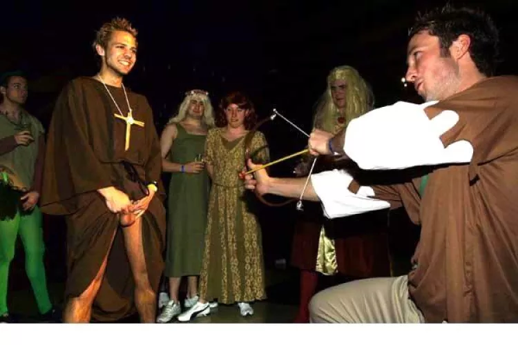 Taking aim by Primal_Mantis