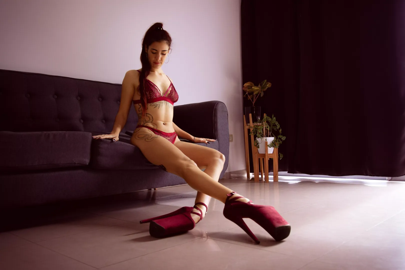 these heels just make u worship them [F] by WeedHannah22