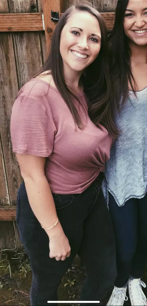 Was told to share her to this sub.. by shortstack56