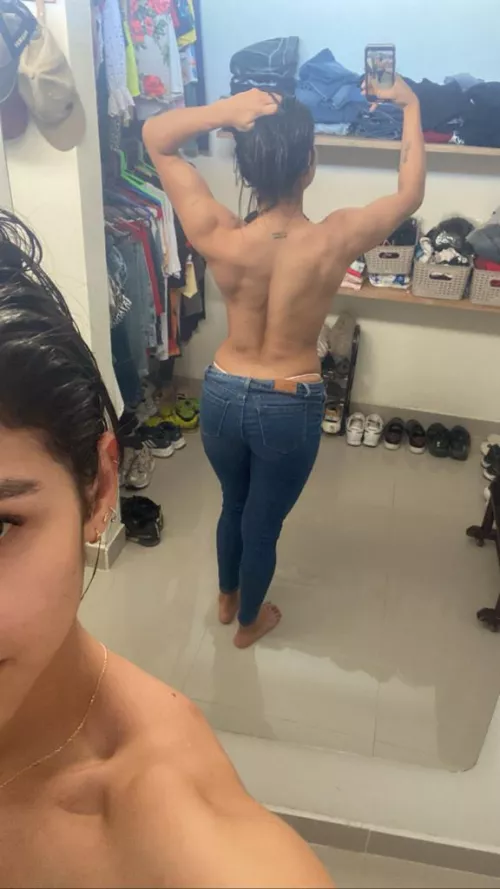 Are back muscles hot? by ConclusionAfraid6953