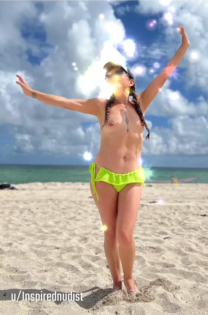 Hope everyone enjoys the weekend! posted by inspirednudist