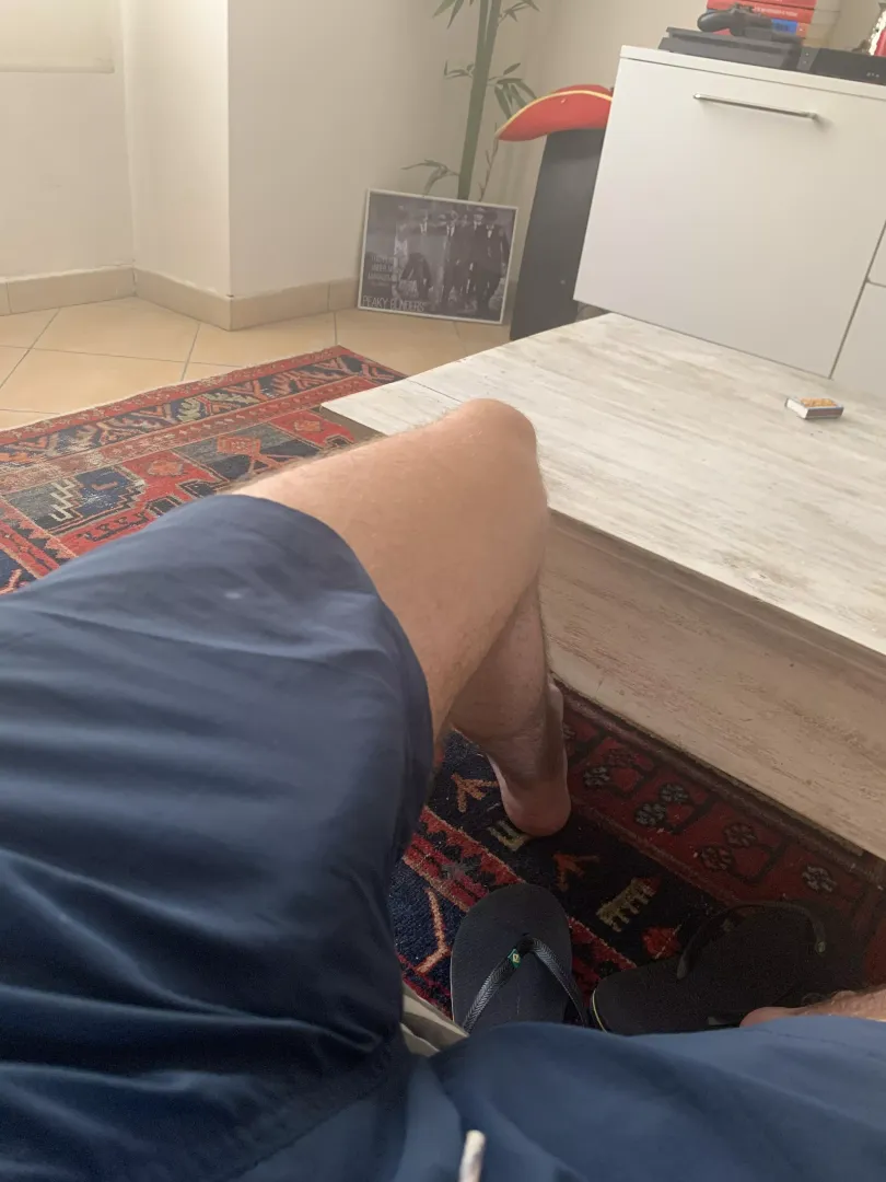 I cannot go anywhere while I have a this little problem 😪 posted by Optimal-Ad9047
