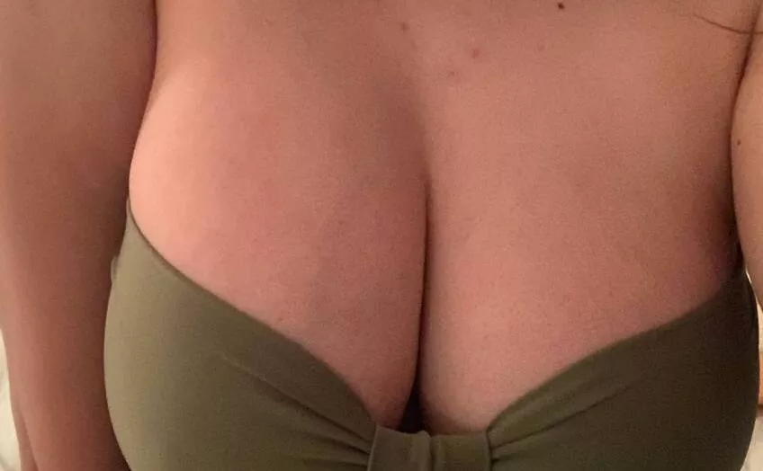 I love showing you my fuckdoll features posted by Nappieskisses