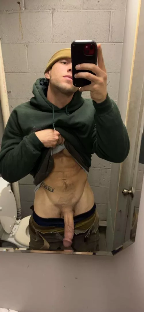 I need a helping hand [28] by Stayfittj23