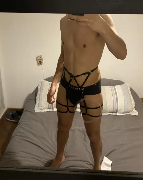 If you found me like this in my room, what would you do? by paulolatin94